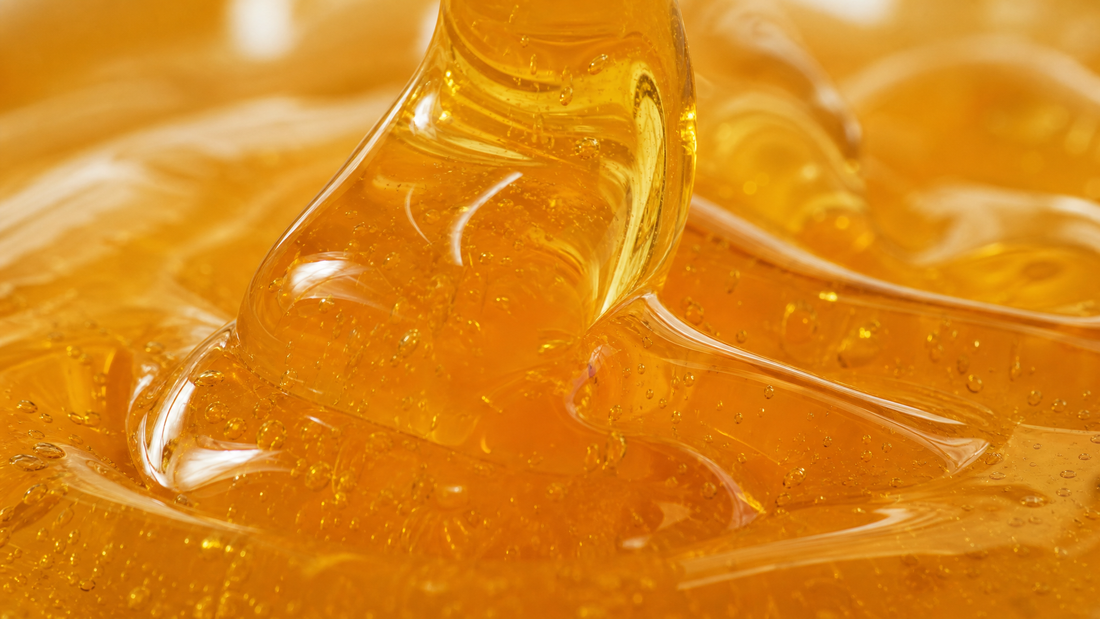Raw Honey vs Table Sugar: What Actually Happens in Your Body